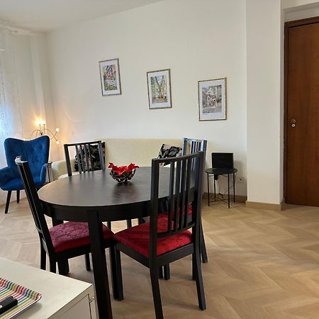 Dario'S House Apartment Scandicci Luaran gambar