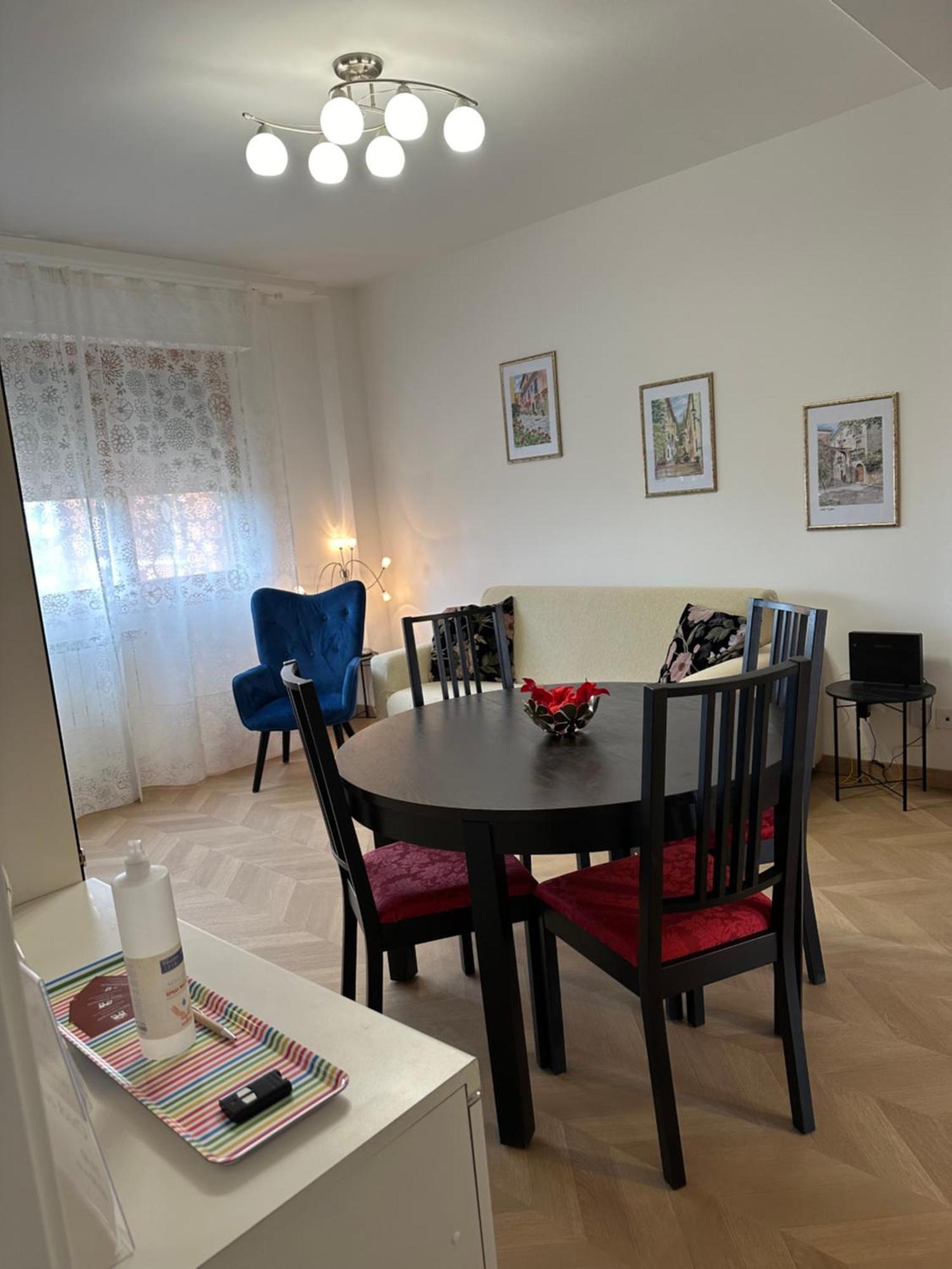 Dario'S House Apartment Scandicci Luaran gambar
